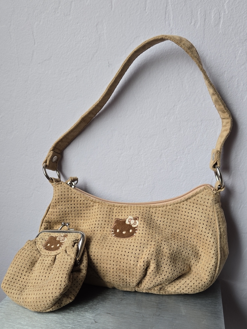 Sanrio 2004 Small Hello Kitty Brown Purse And Snap Coin Purse